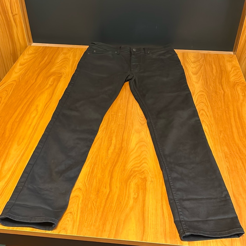 Men’s skinny jeans from Goodfellow and Co 32x34